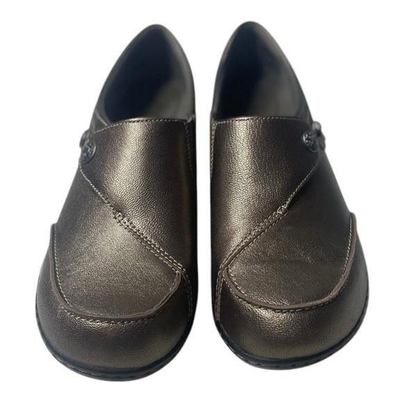 NWT Clarks Women’s Ashland Lane Leather Metallic Slip On Loafers - Picture 2 of 9